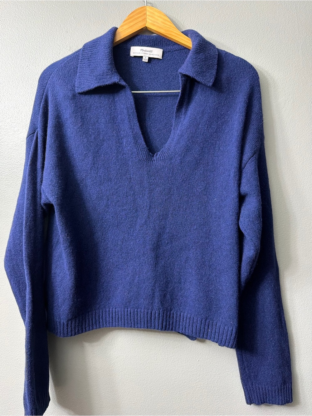 Madewell cashmere-wool blend polo sweater with a relaxed fit small